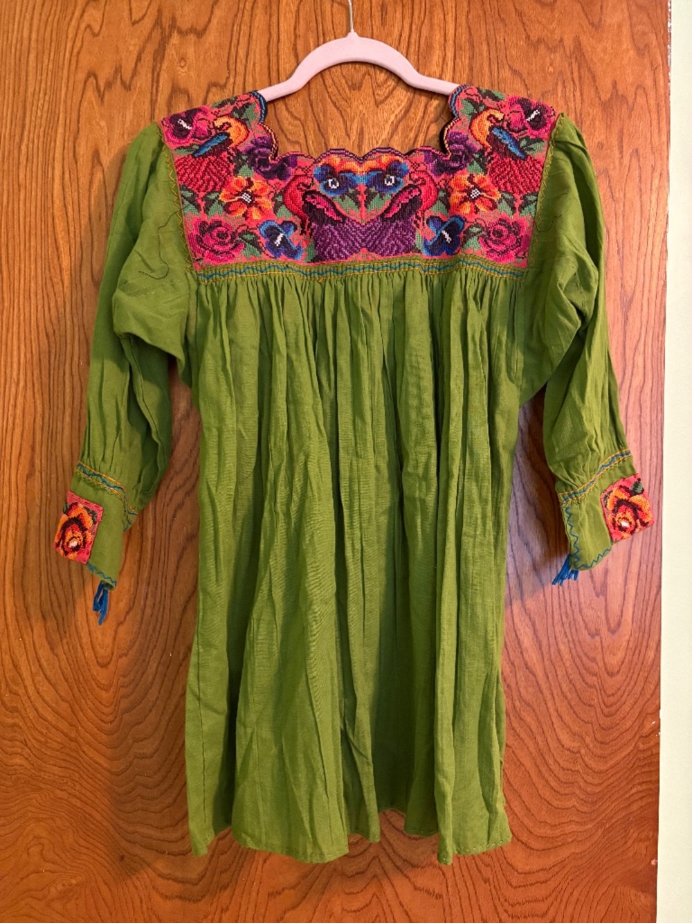 Embroidered Mexican folk blouse, one size